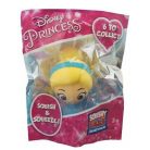 Disney - Hamupipőke Squishy figura 11cm