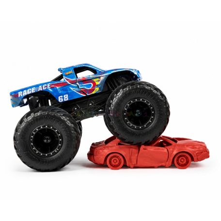 Hot Wheels Monster Trucks roncsautóval 1:64 (GRH81) - Többféle